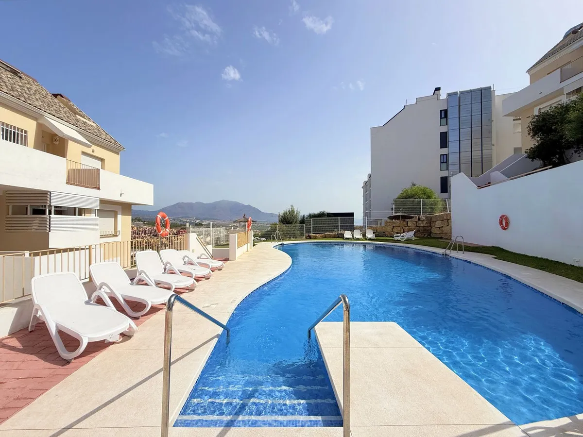 078d1050-e5e7-4c7e-bb62-cbda6a65c109