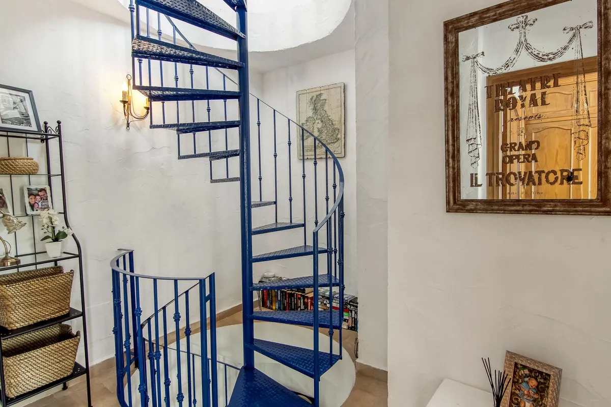 55dce78f-adfb-4df5-9431-6d8eb485bfd4