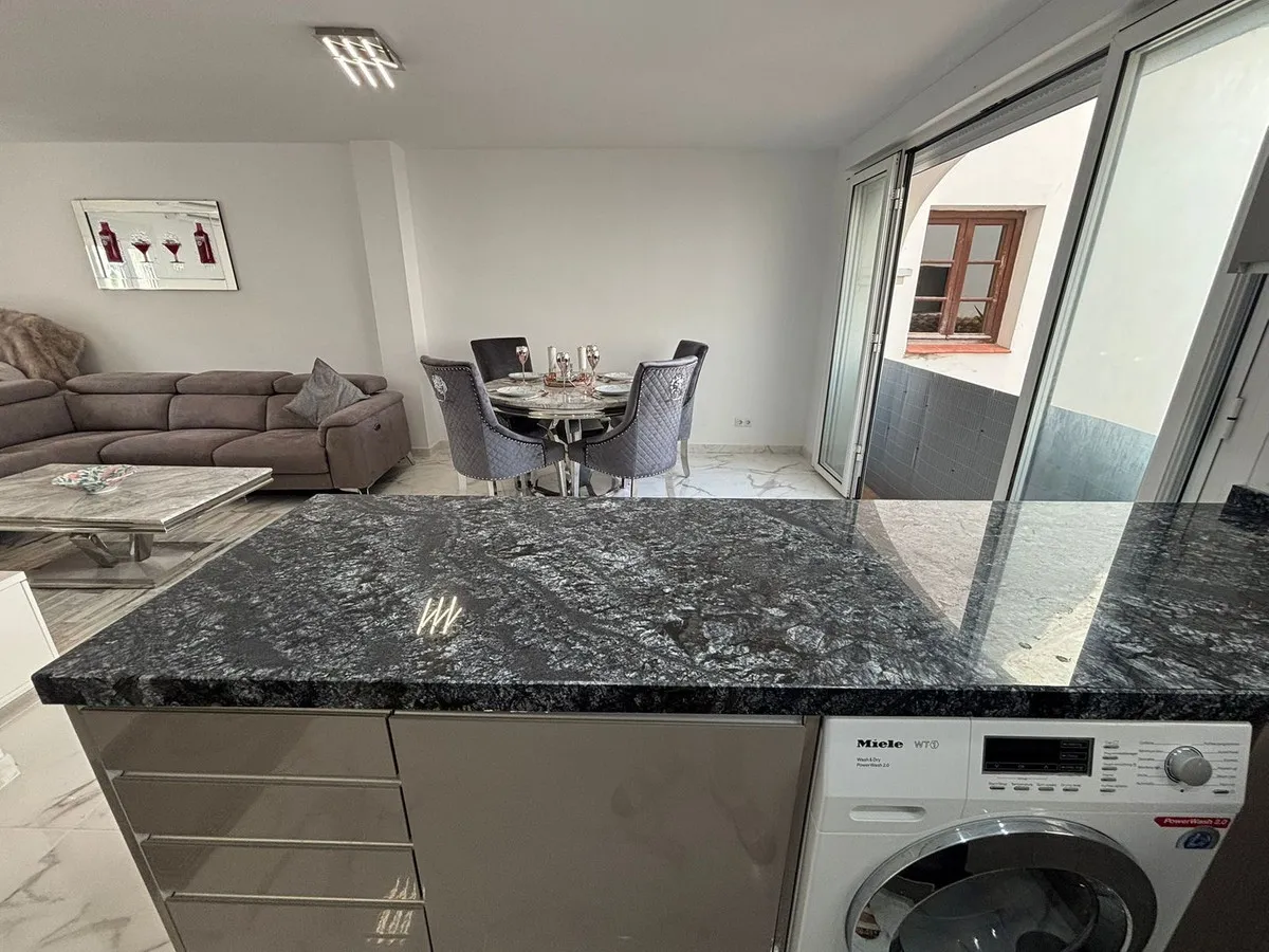 7b563a5b-3574-4ed0-9aa1-47265a3d785f