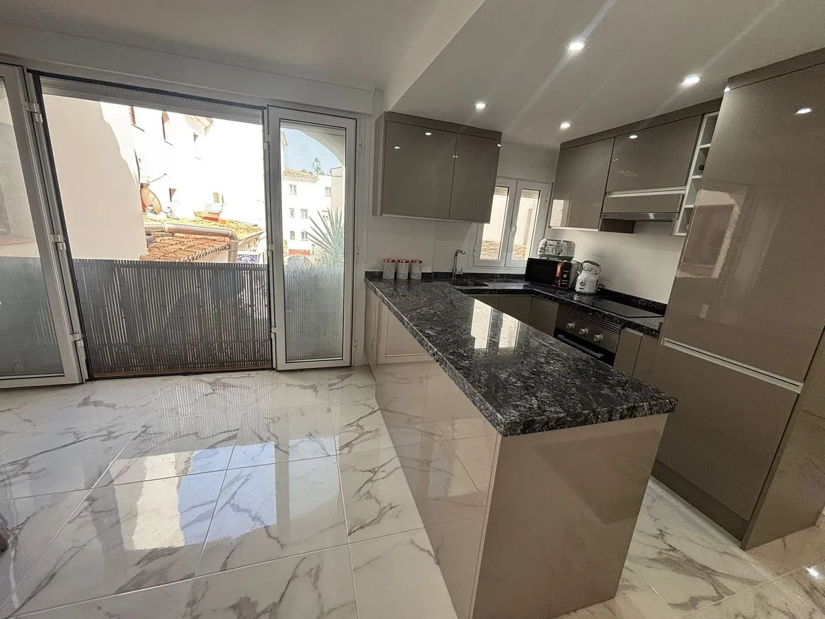 a43a63d2-ad57-4828-95c9-e6a8c5785dd5