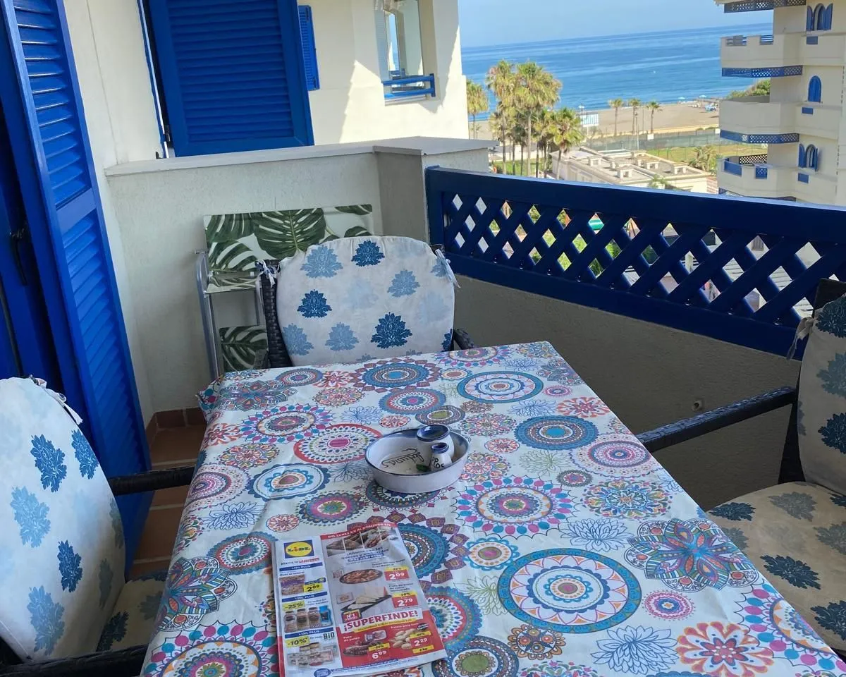 16727adc-39bd-4e85-abd5-ef1ae68f4dff