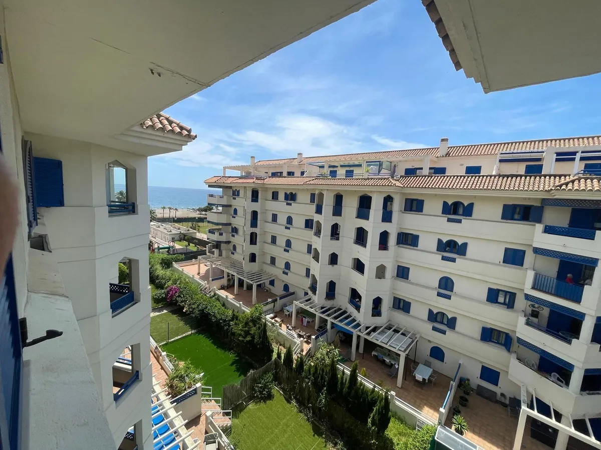 c26d72fa-d4ae-46b3-83e5-98d5815121a3