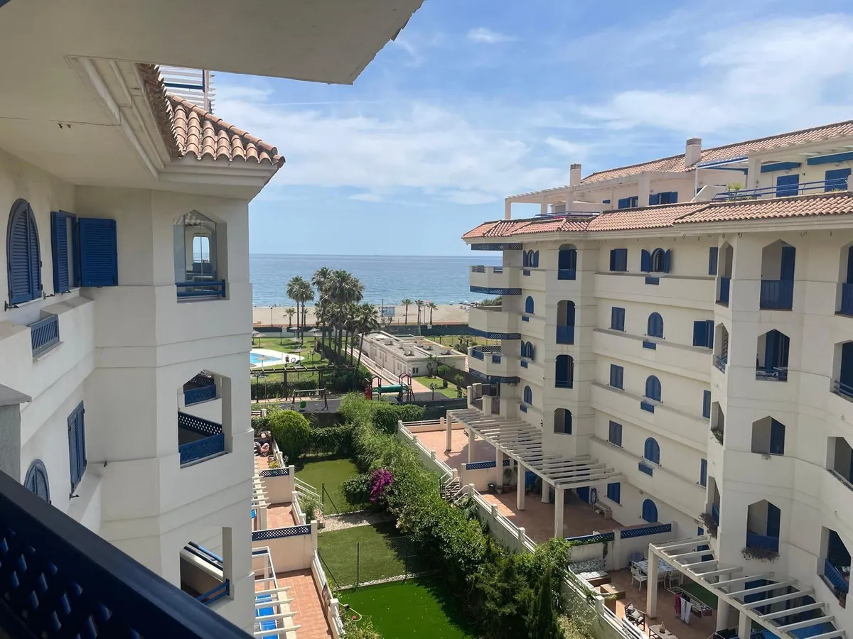 cdb1fcda-9da8-4f4c-bf38-31eda45631ca