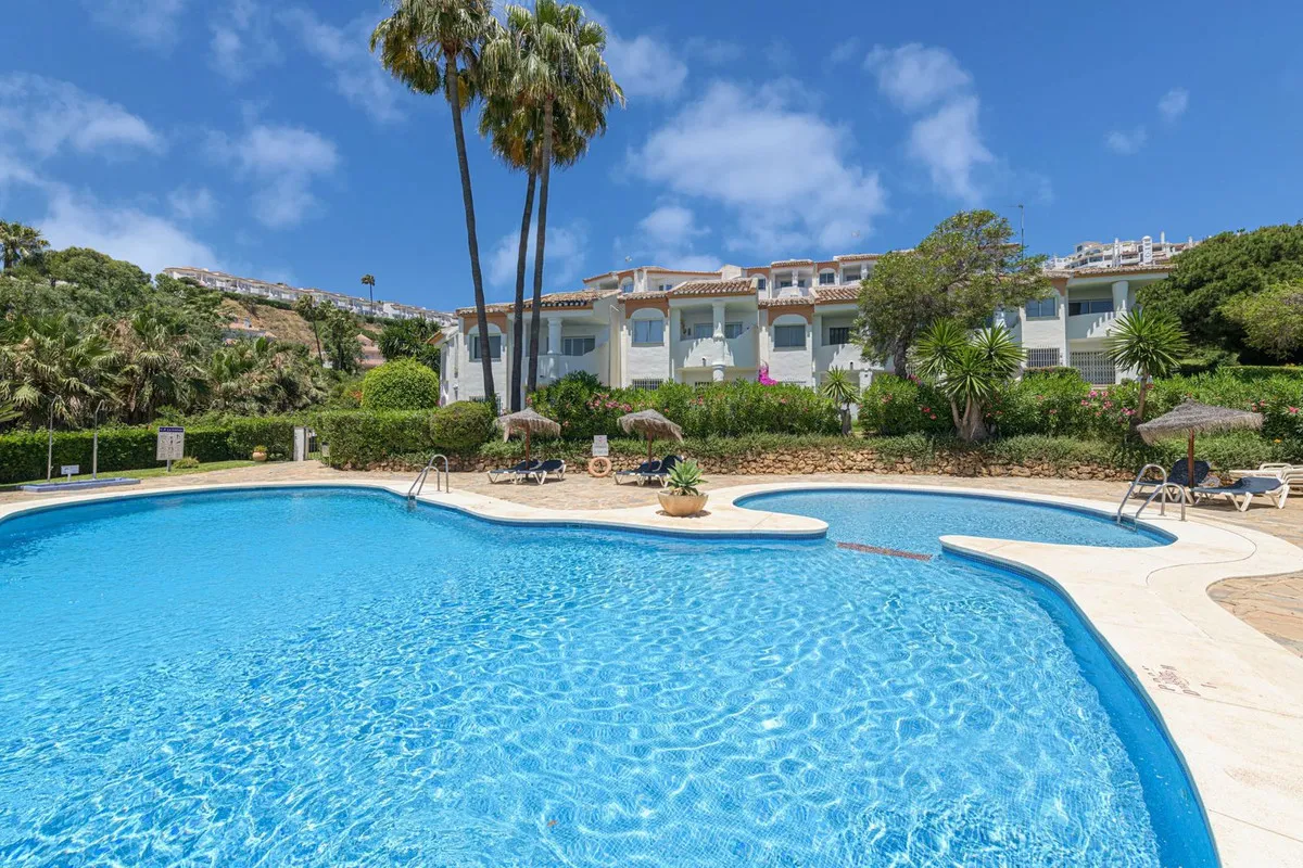 a838749a-f357-4010-a919-6afe6d4f66e3