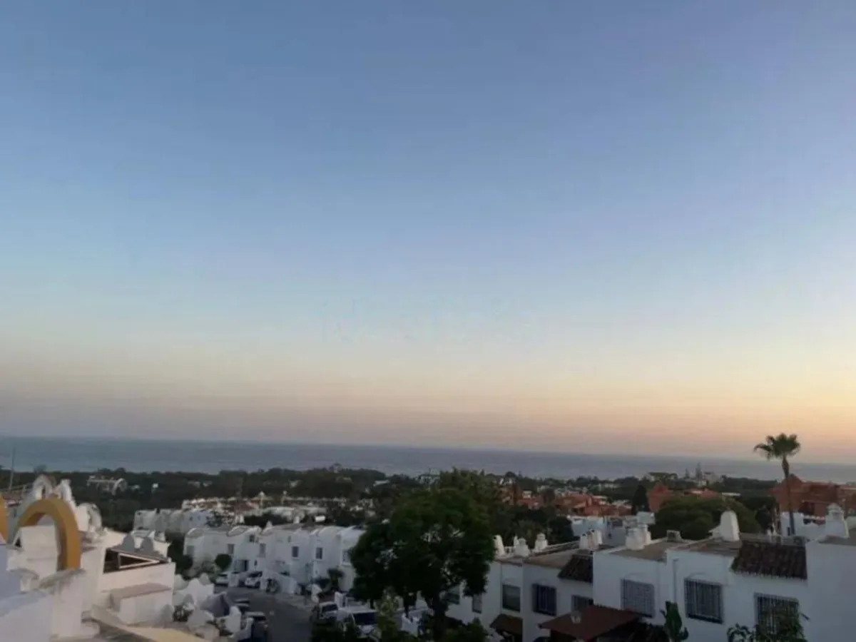 70399a89-c35d-414f-8ca0-84d32a9abd7b