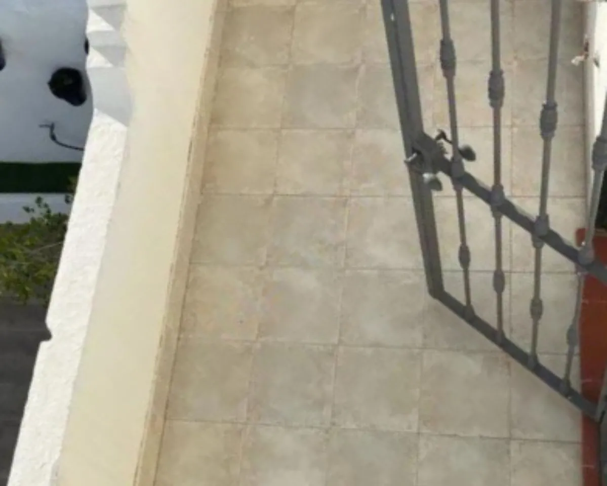 f7158449-b426-4ffc-89f2-47551ae88023