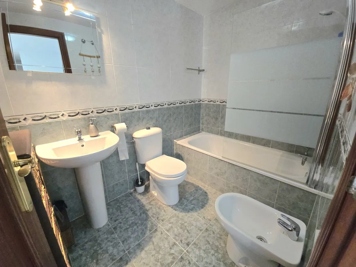 9cbbcd8e-d7aa-48d8-8534-4d93a73d37e3