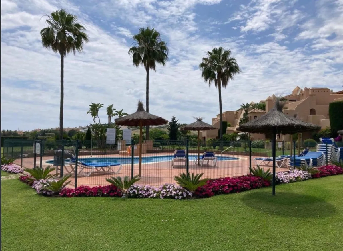 806fc38c-aede-43bc-8b9b-16c1a20f5d80