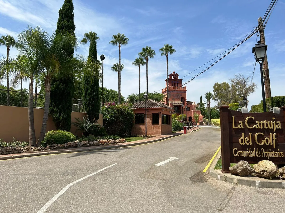 b1c529fa-4916-4f73-a4de-21e2ccf2bbe6