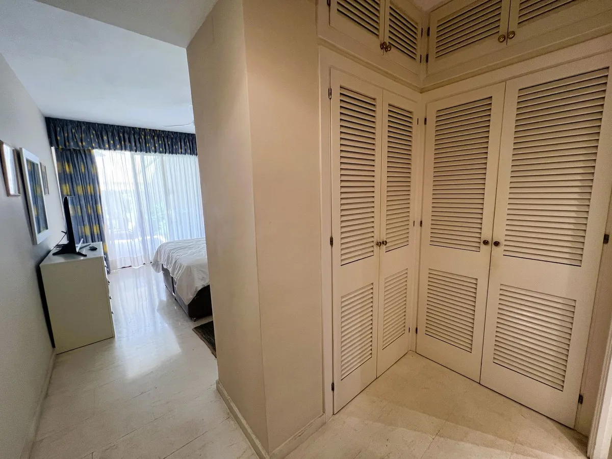 bb8a7efd-88ce-4100-a175-3424d723696d