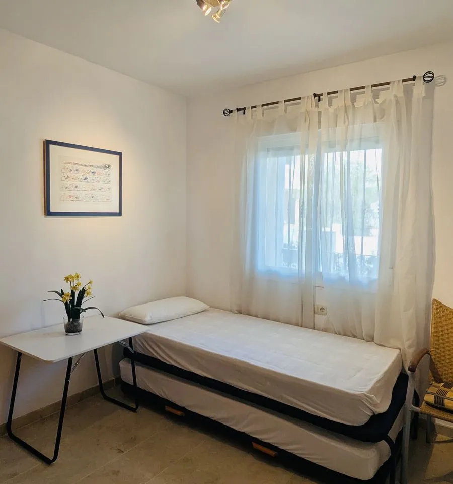 ca9ea4fc-4fa2-46f0-b93e-a6285cc60076