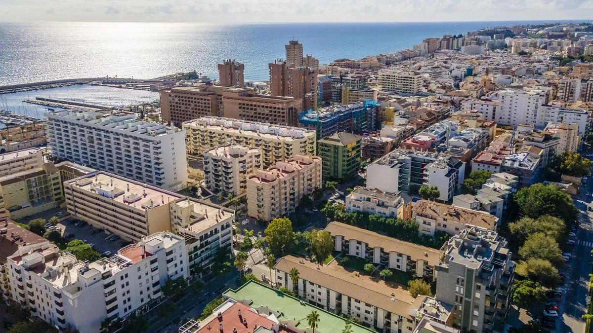 18f25aa7-37d0-4f26-a724-4a7545955b57