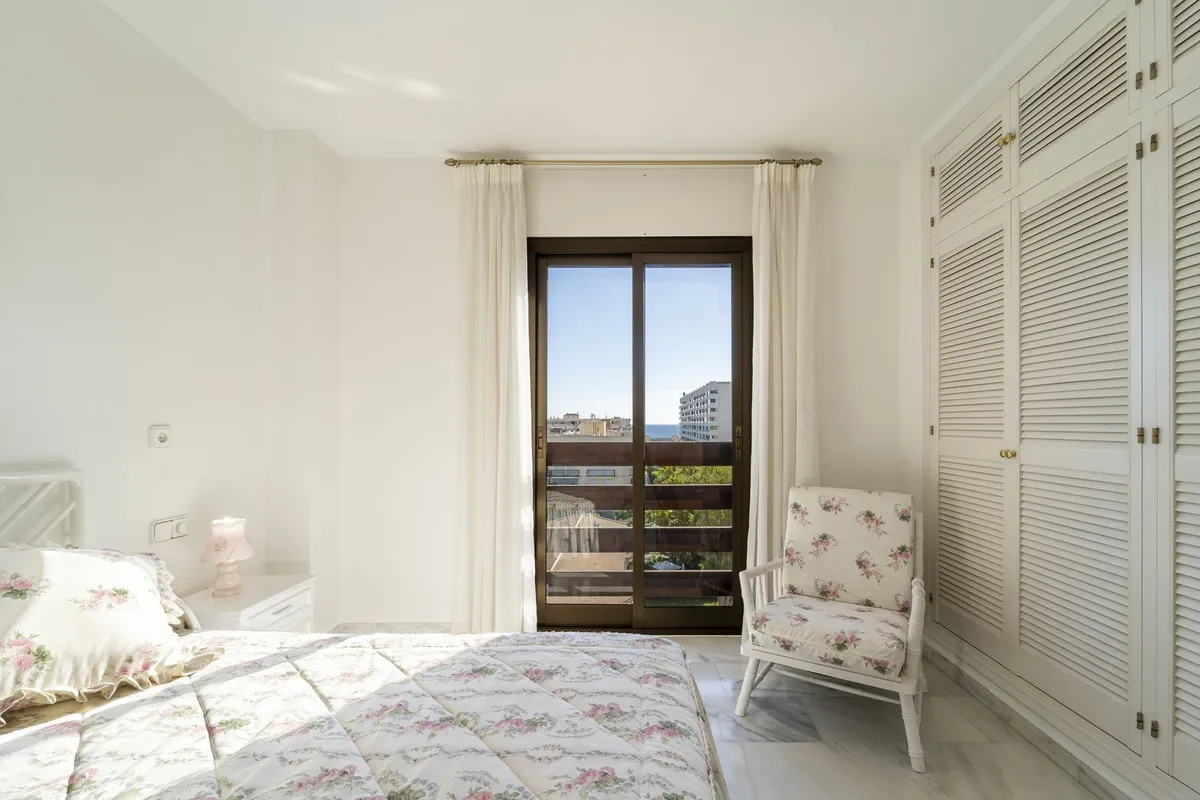 92bc7360-a033-488e-901b-d1347f327fb3