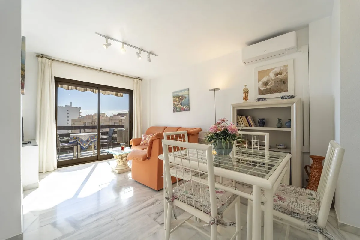 a1746f39-72dd-4cfb-b2a4-d489e32565f1