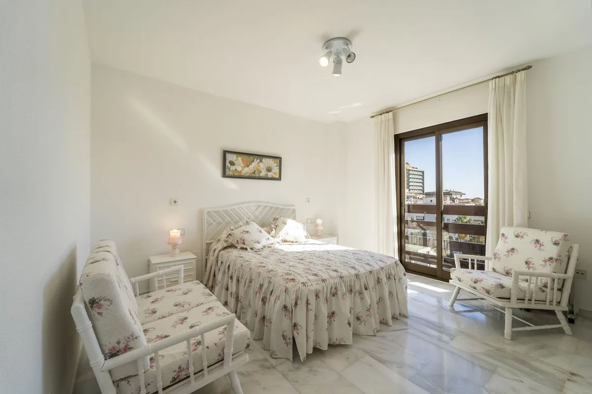 d5184aa6-6878-4dcd-b530-03ae4abaeaba