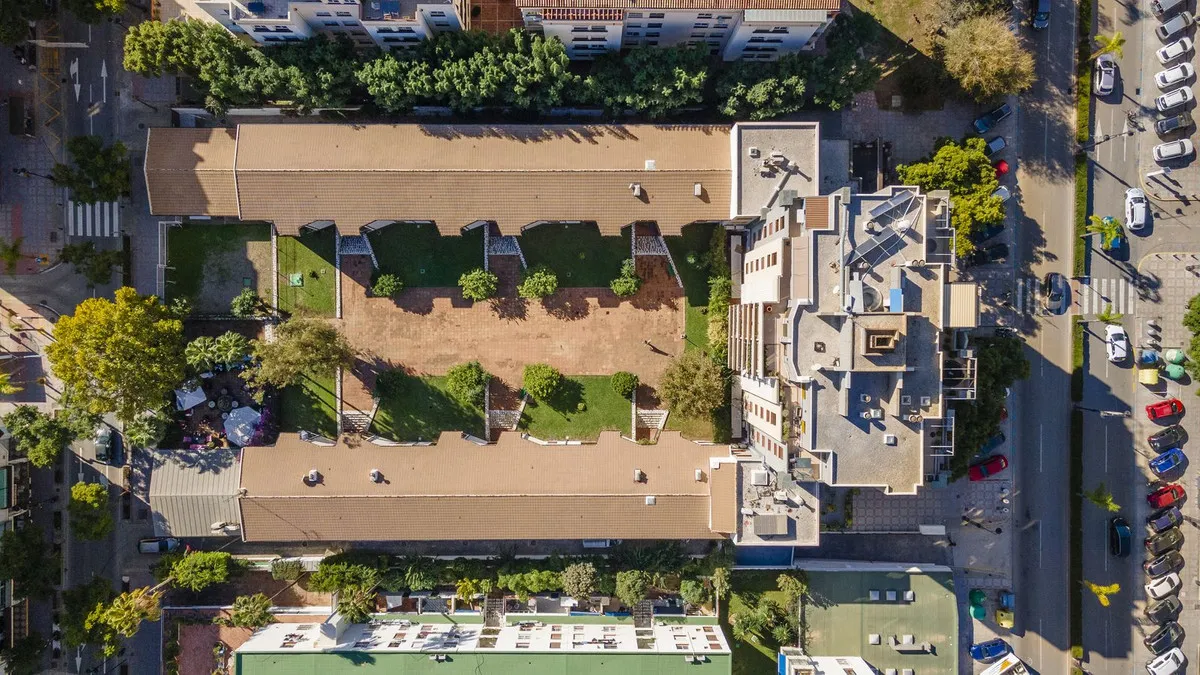 ec96a19c-0ff6-4b96-aafb-eba59e7c9921