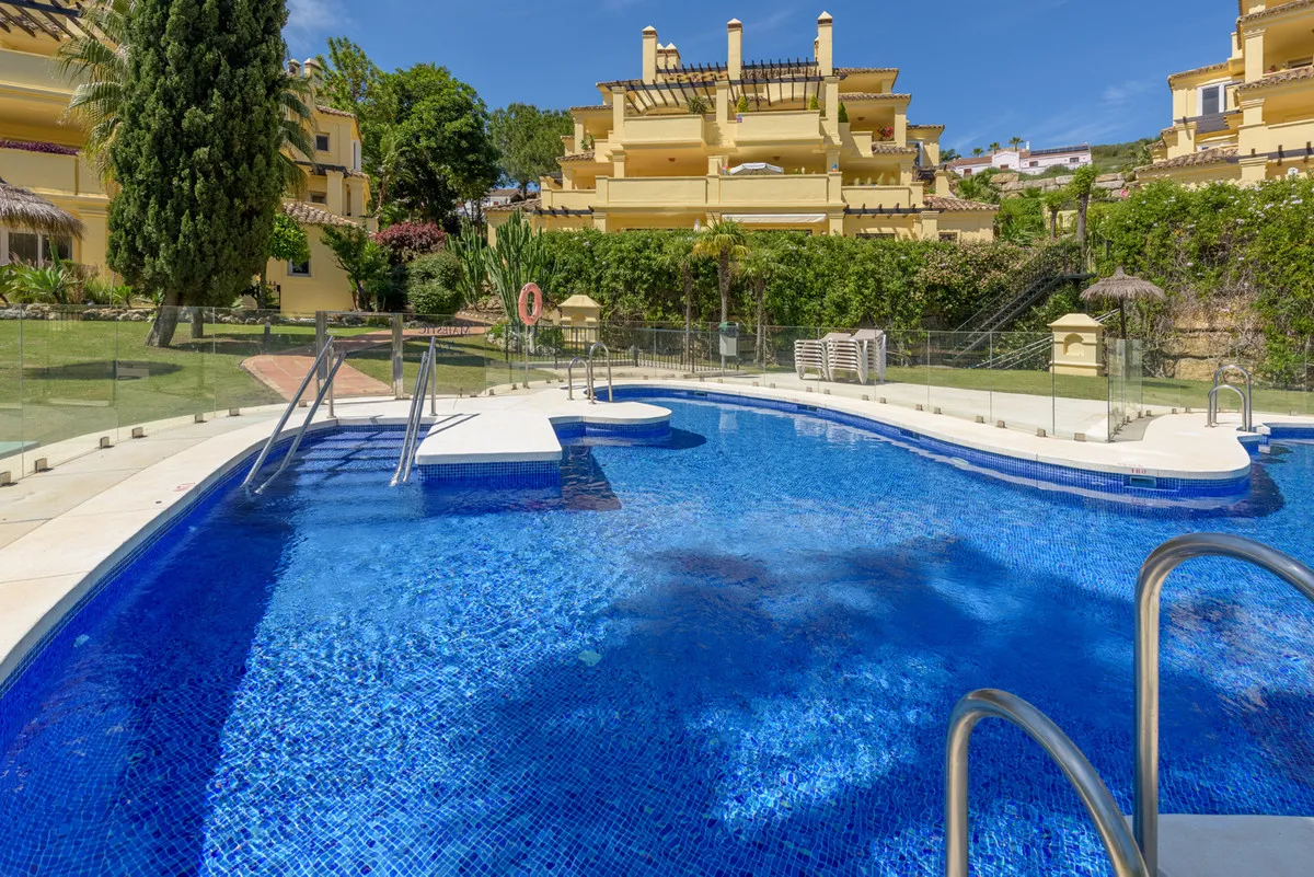 946c8db8-6a08-4971-8296-213f782601af