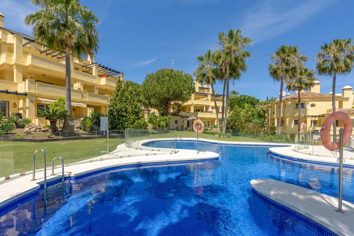 c1725cb9-0ed4-440b-b10b-6893d2991c53