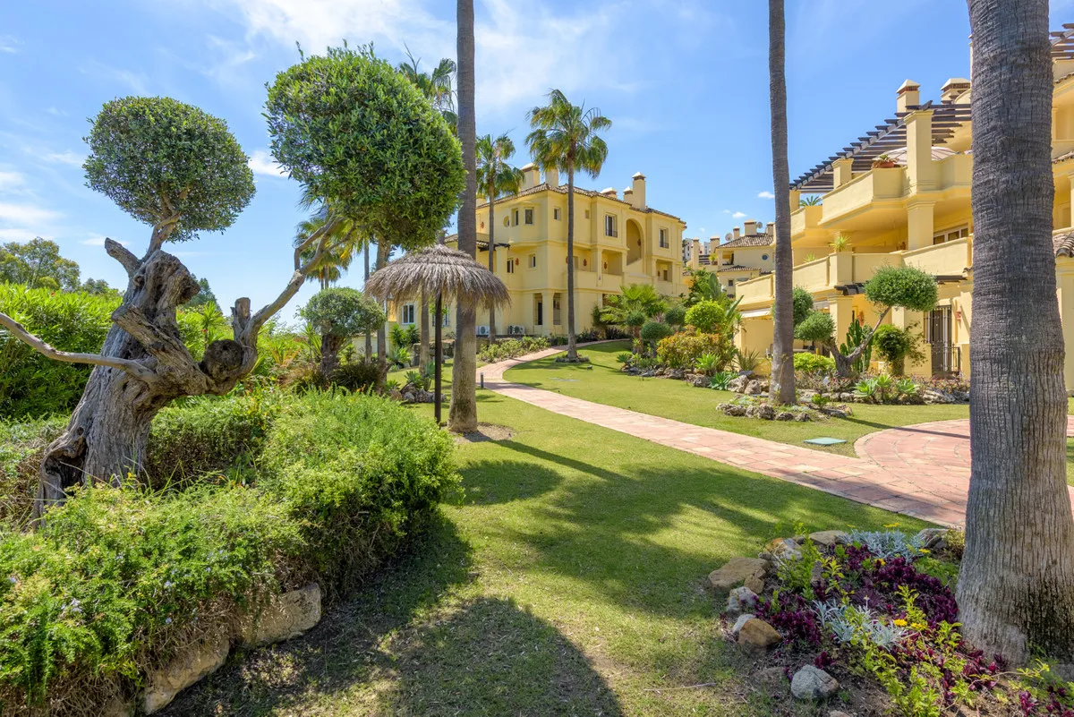 f3e87bf9-d301-4e6e-bb20-d086ff54c9a0