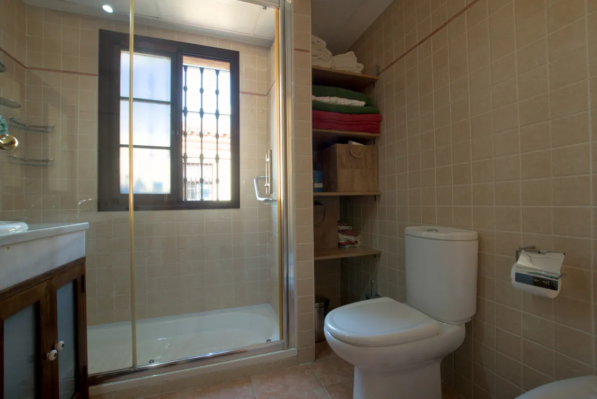 ea2f5a52-f12b-4ea8-9762-e26fed8dcffd