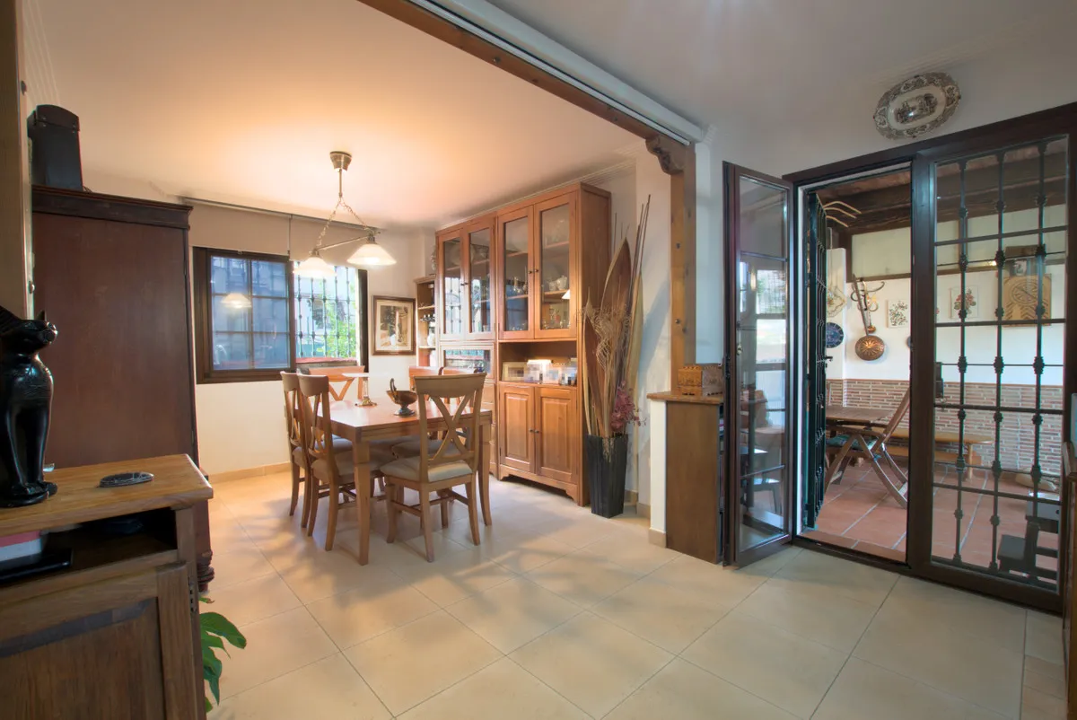 f87fedd3-b83a-4ee1-a2c1-077ad0f24e51