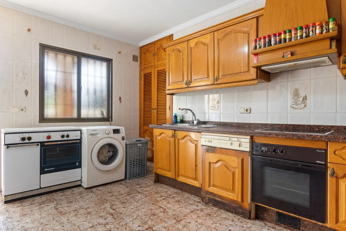 ad18e4d1-996c-4d02-9d96-683a2772a31c