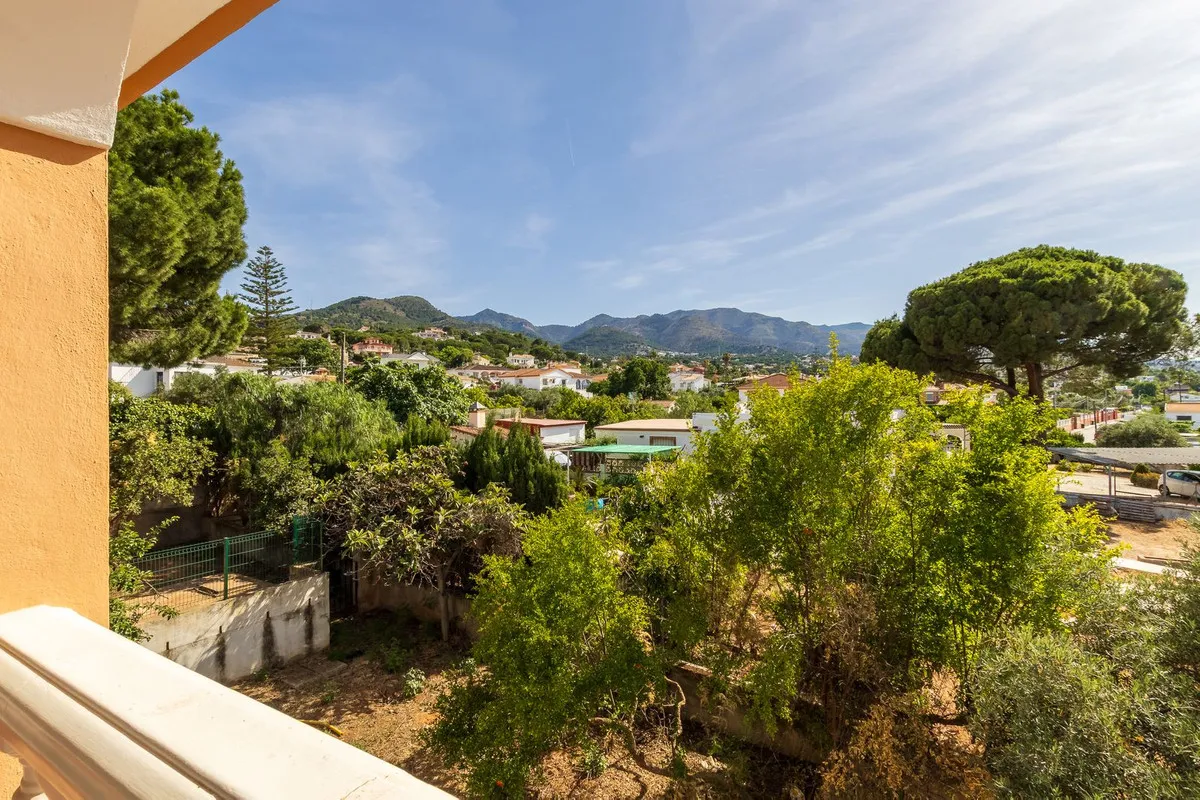 d6f4a91b-d17d-4672-9094-2a3234417670