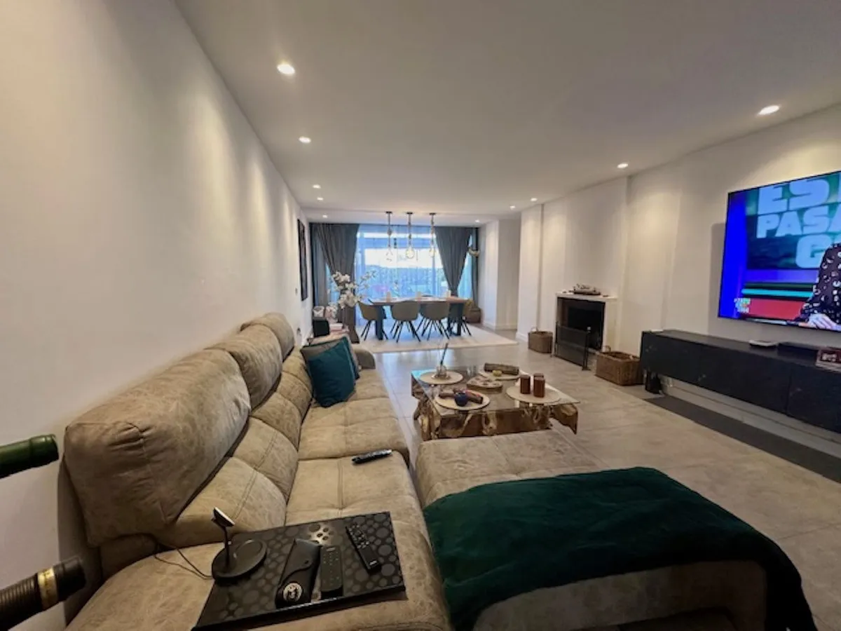 dc89da2c-f9b7-45f1-b13f-313bdbf54f43