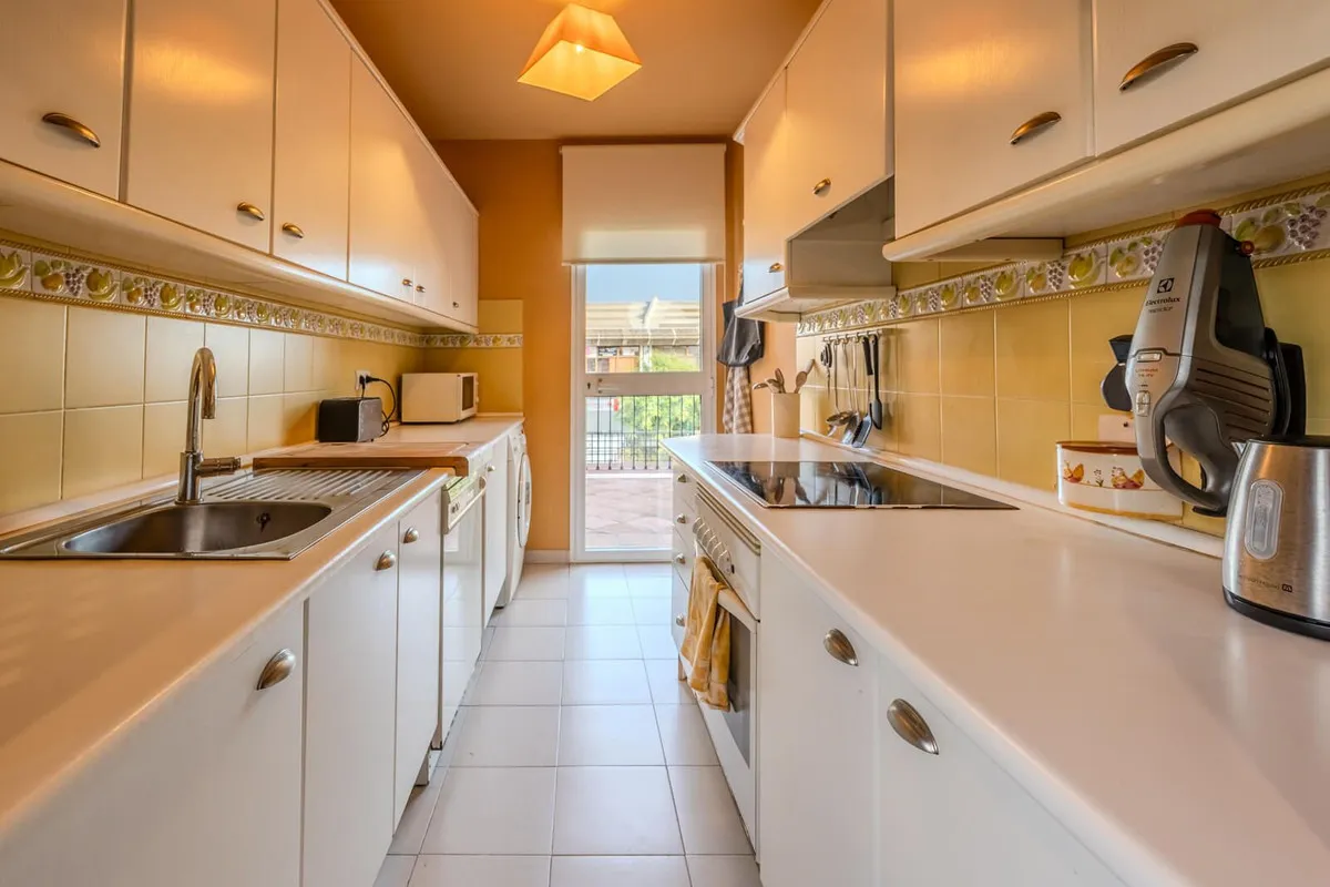 5b085999-93a2-4bcc-9796-6ba074f5de0f