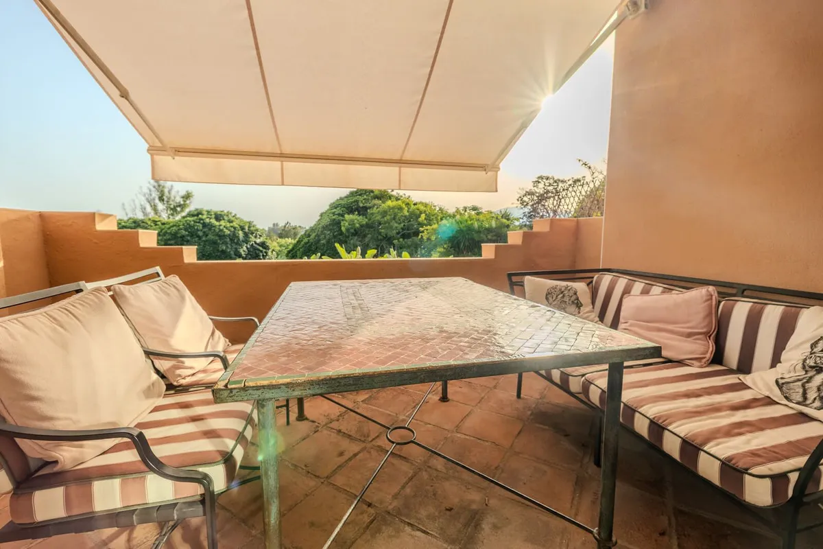 ea54e677-293a-437e-ba83-5054cdec907f