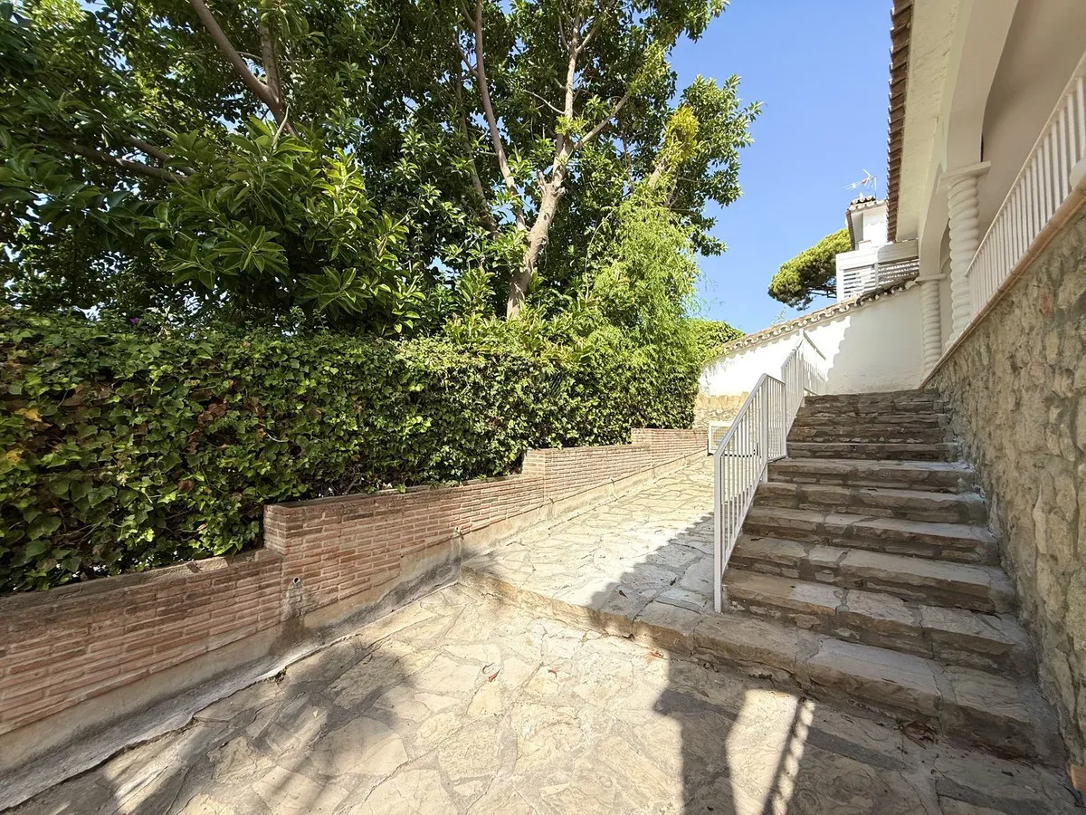 13d73111-3486-42bb-a3e6-90ed68b6ac41