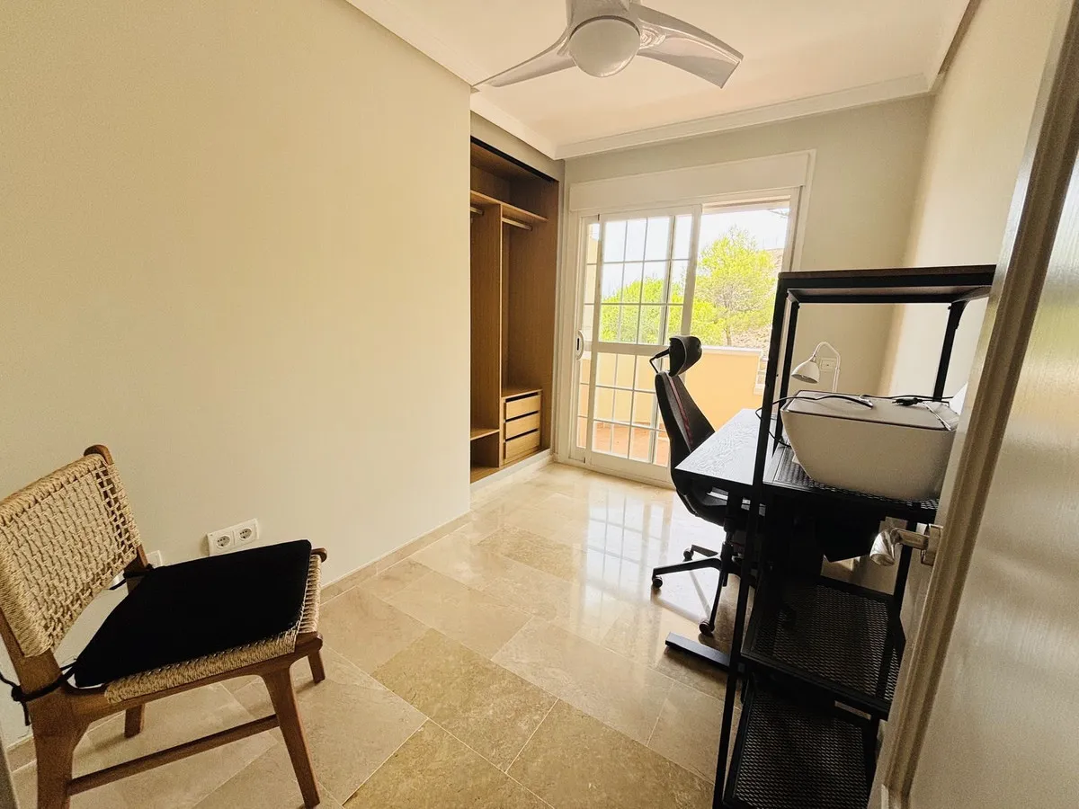 2cacae06-8a39-4b90-b78b-c83785a34246