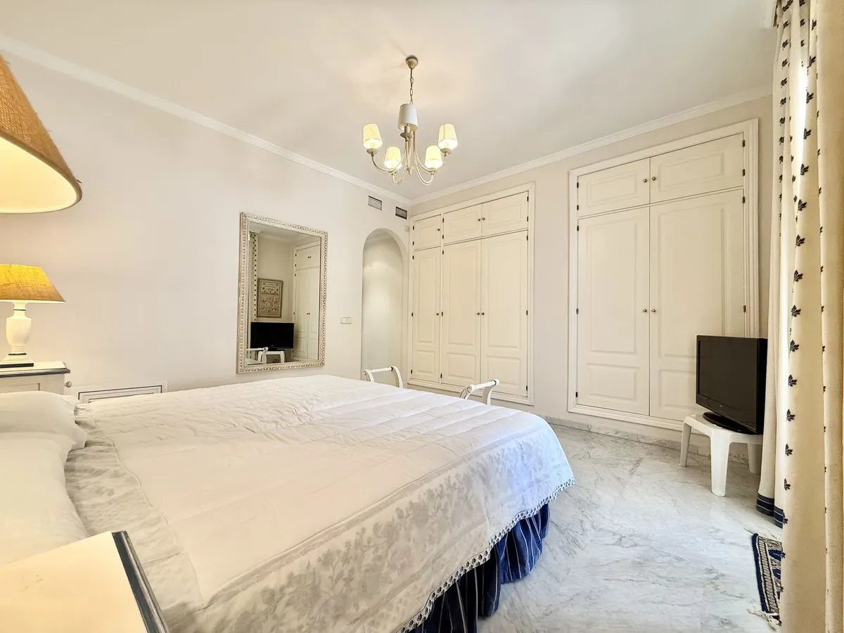 3a6e383c-2a7c-4ac3-b2bc-9976a7e41bda