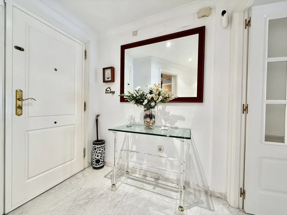 afe2dd97-7e56-401c-b310-c34776423198