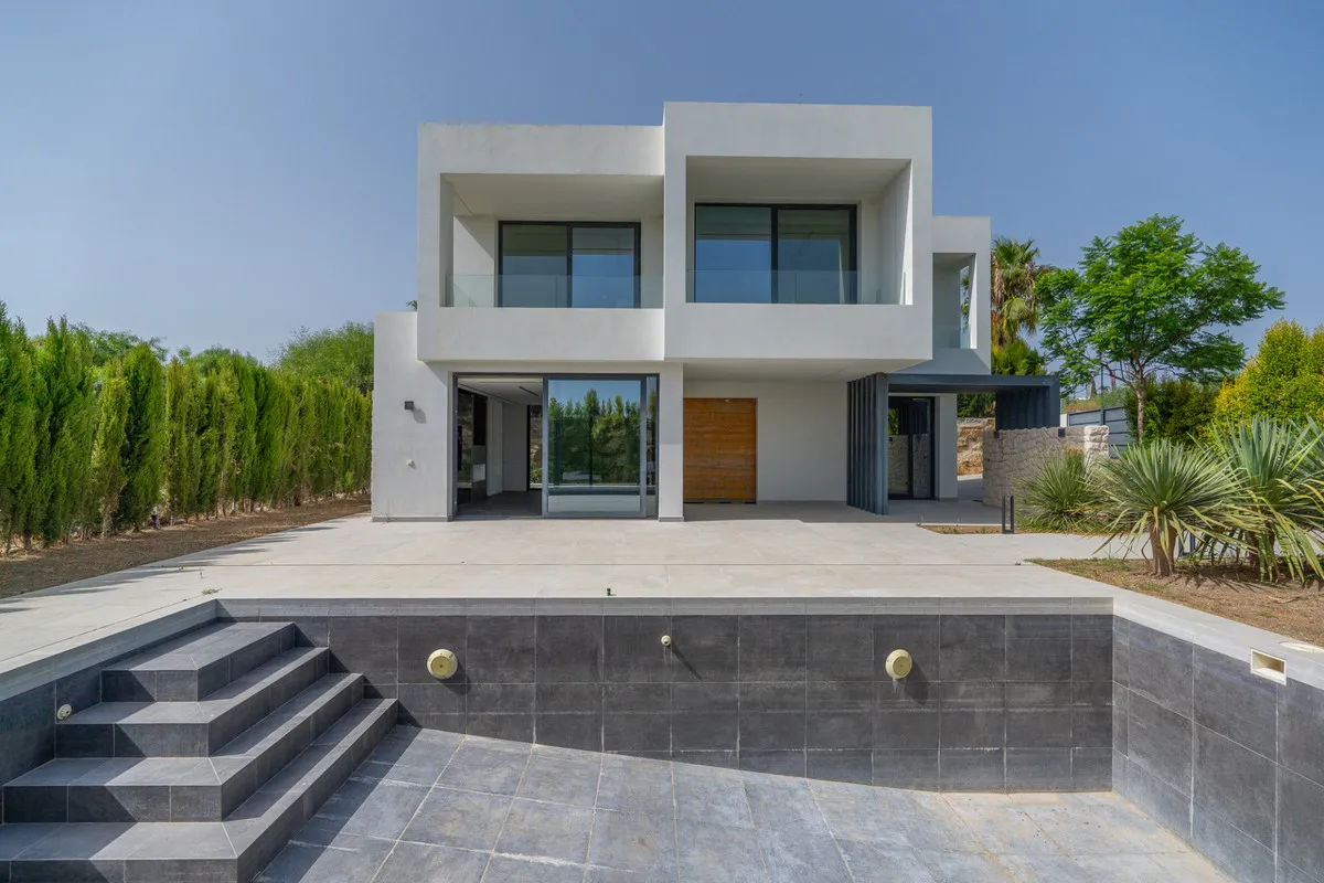 3af0d68f-e1bf-4b6d-9cc2-78e087879a65