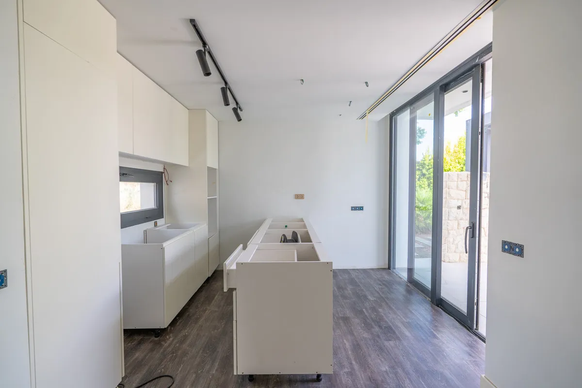 c2d7c59c-5366-41a4-92d1-ff7823b1f85c