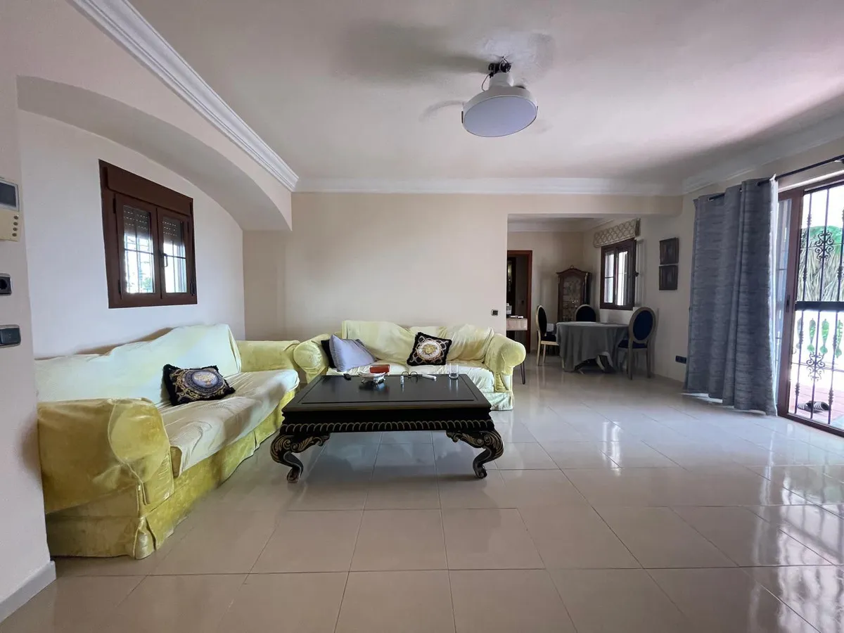 b39fc357-0f0a-4938-8e0f-e23837bde8c9