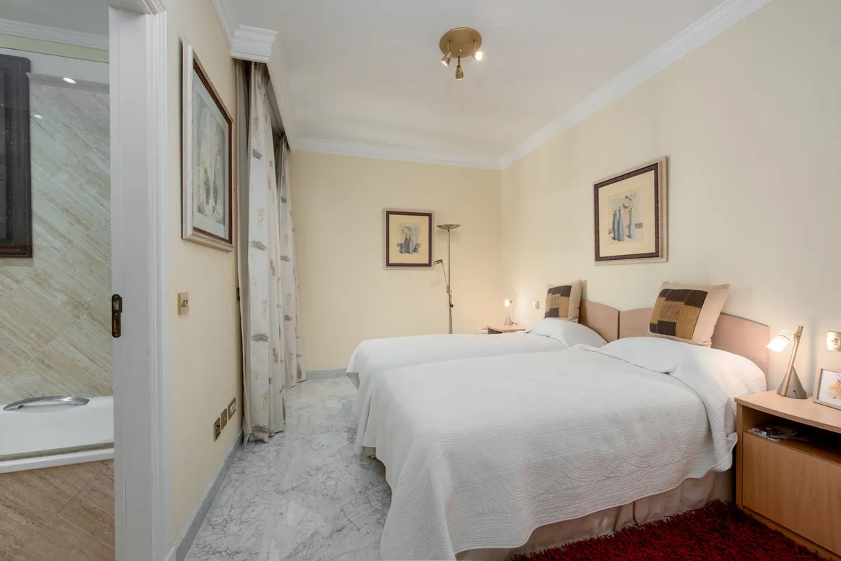 166b4178-806a-4db0-84da-9f6557698014