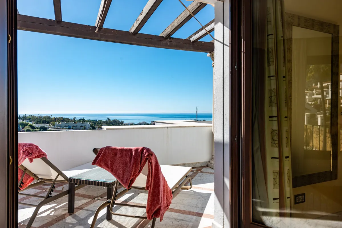 75c74854-af5b-459d-9129-6dac5116a18d