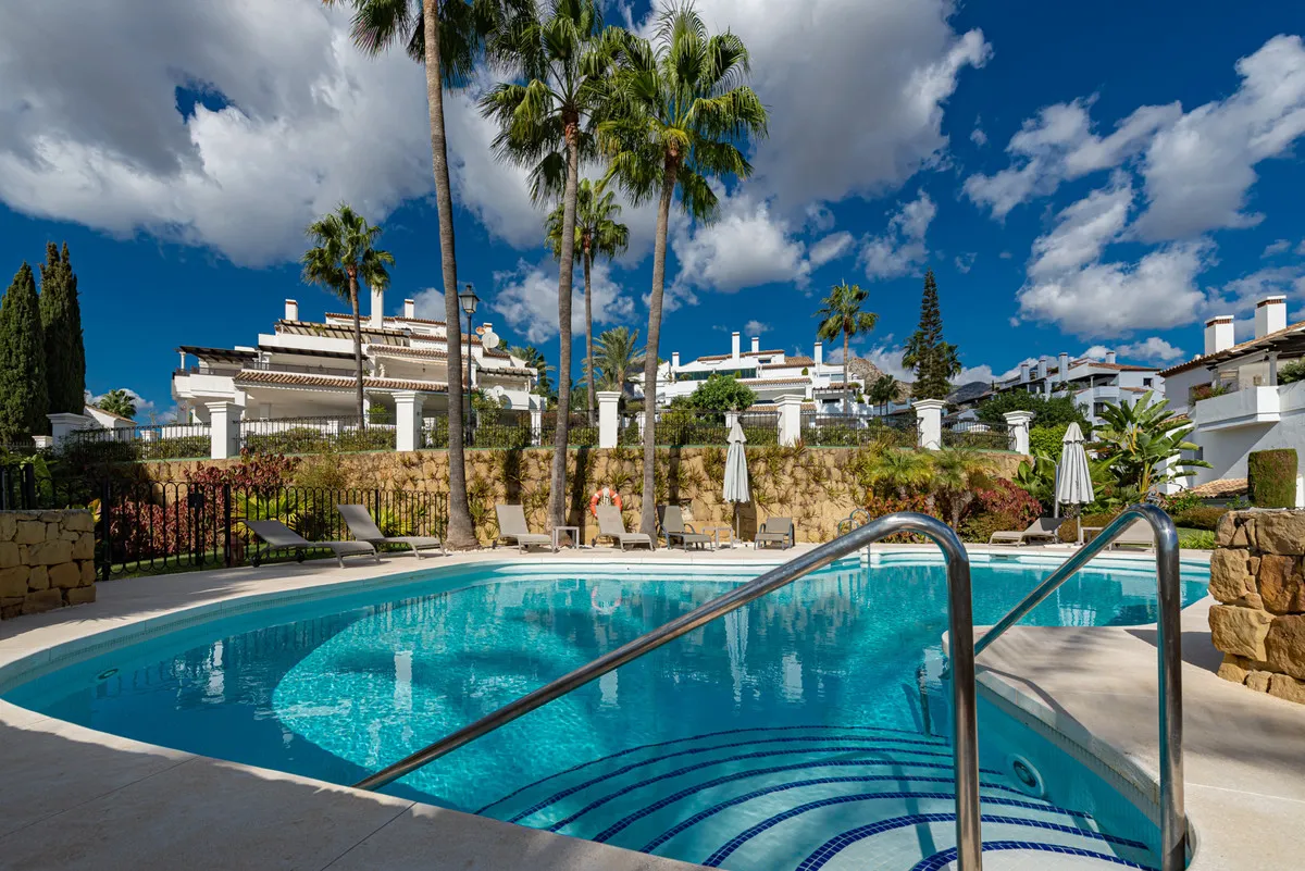 b6cc3ba7-80ec-4f8b-9474-7914f6ada0d2