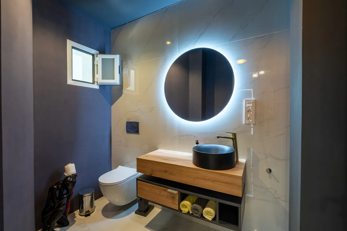 99729e7e-750c-47d1-ac01-fb09a39db942