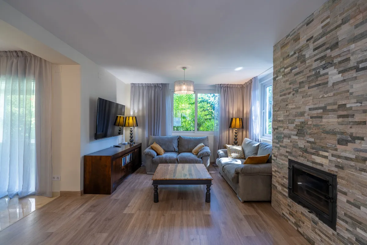 bac14410-708c-402b-b339-663e7ed6262e