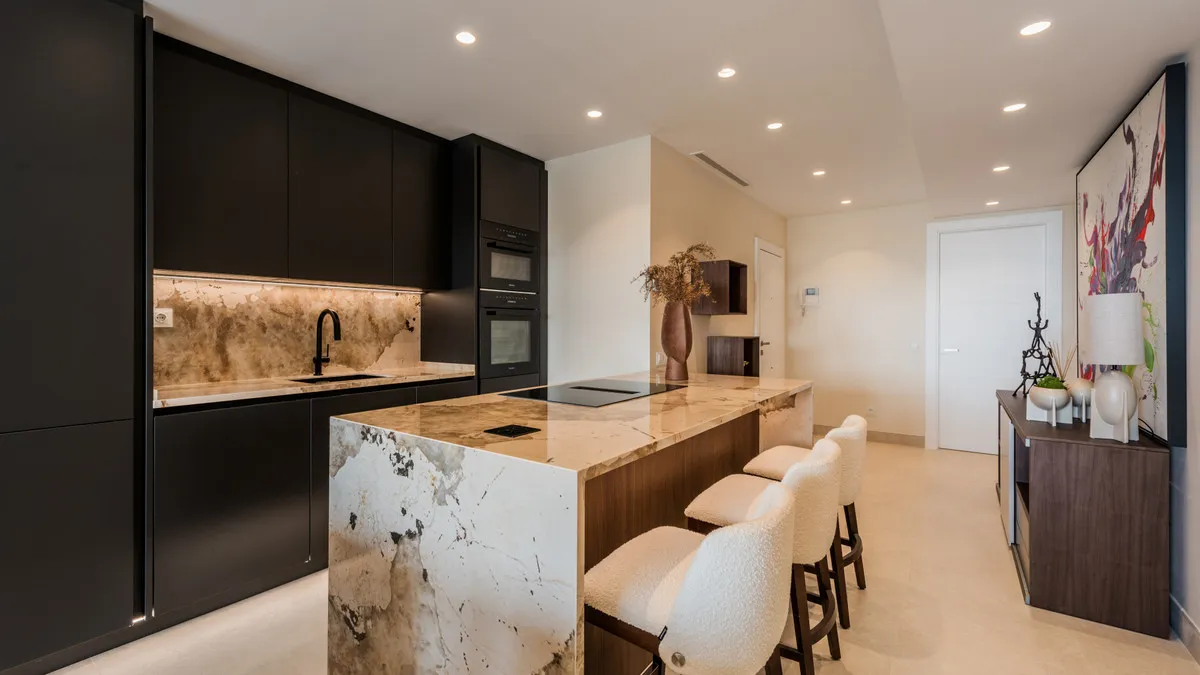 08d3454b-b815-4a30-9320-d4bcedf5537d