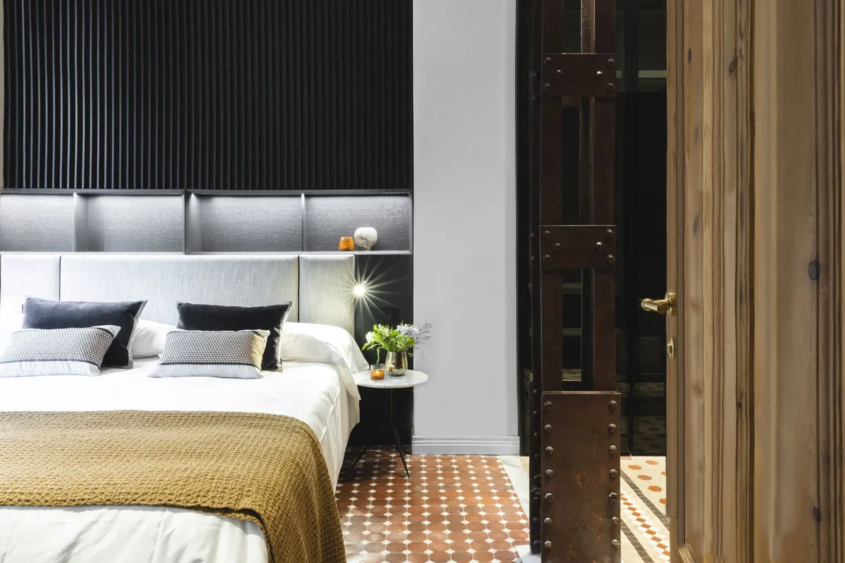 2ad11456-64d2-47ef-afb1-53c8d5071482