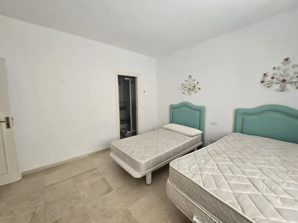 31bcffc9-e3fa-49d9-b3e4-7d7a07cbedd5