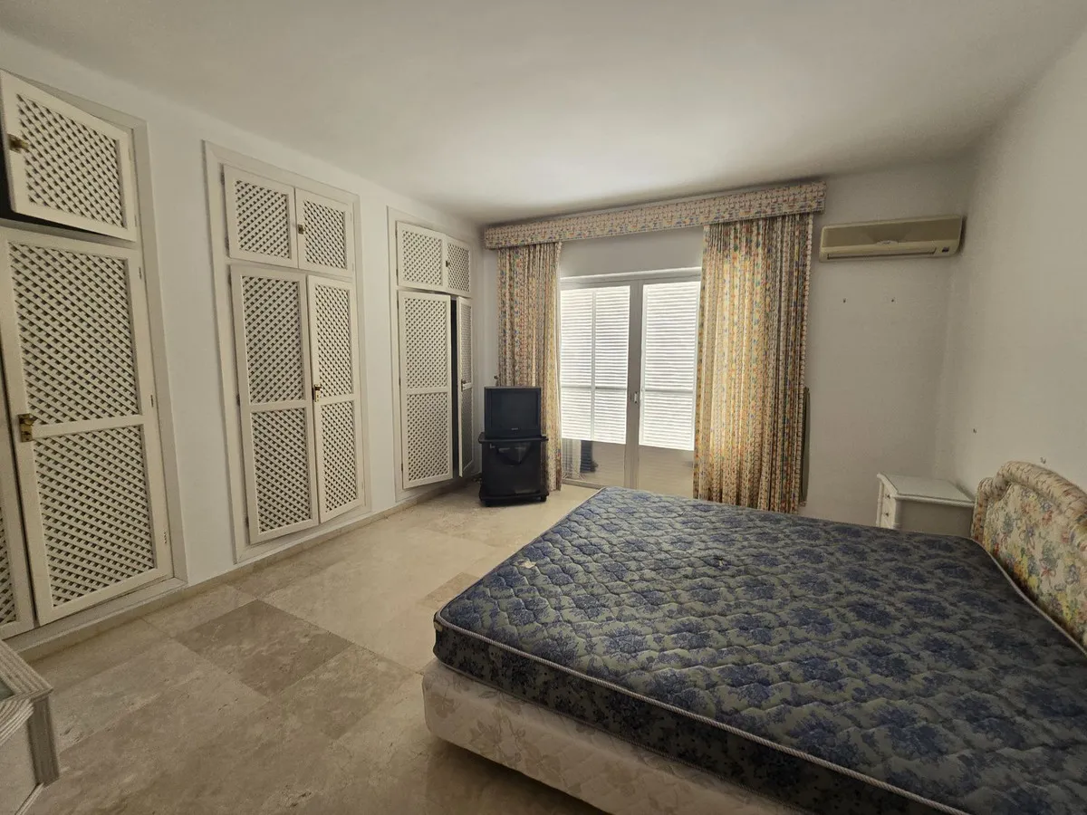 43742f90-b2f1-4961-8f28-746fb0ff6362