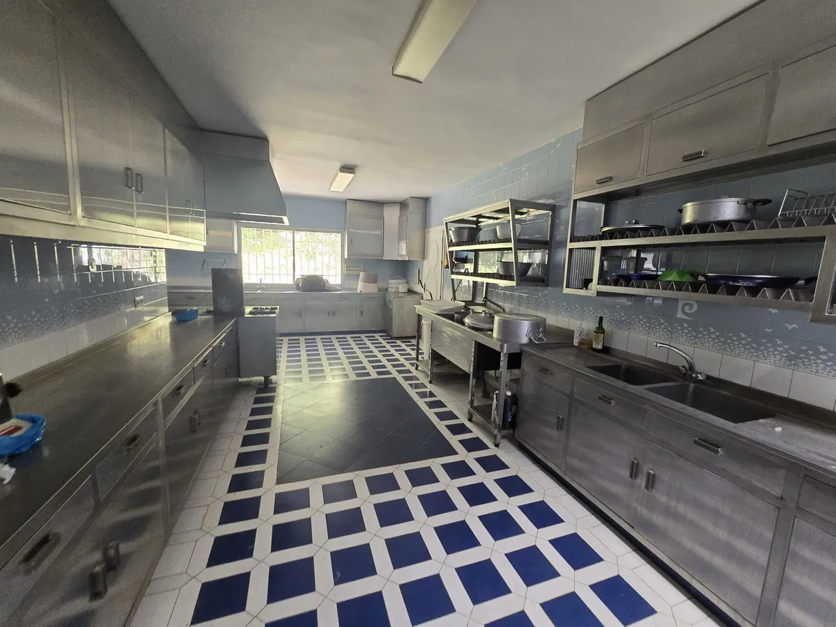 7ceca1f7-bd76-4e98-8c2c-e543b63f7930