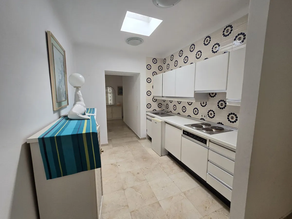 f28a700a-5fb9-4534-b218-02b813967d05