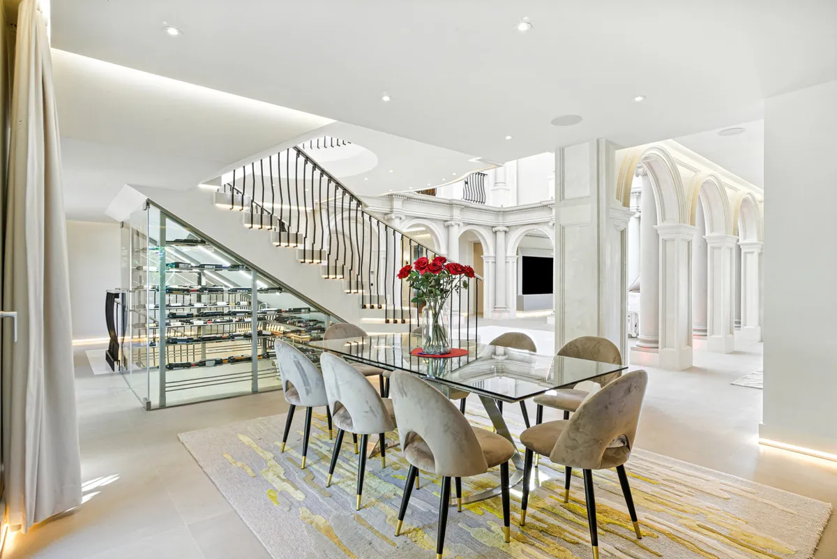 afc27777-f2a5-43a2-a0bd-f97e4432156a