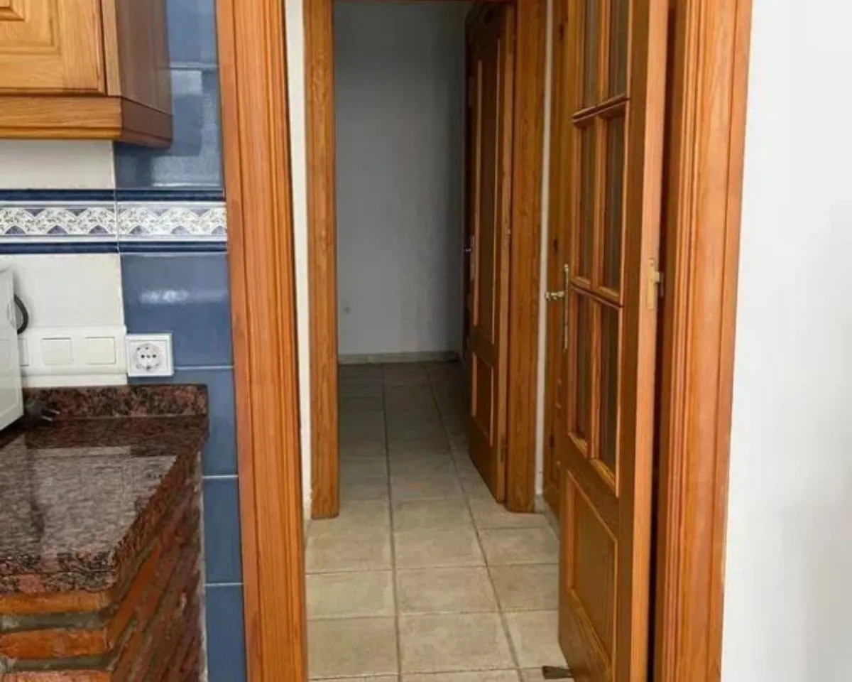 b4f8c208-a5a0-4099-a37e-b026dc31b97c